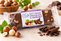 Nugát s lieskovými orieškami a čokoládou 70 gr